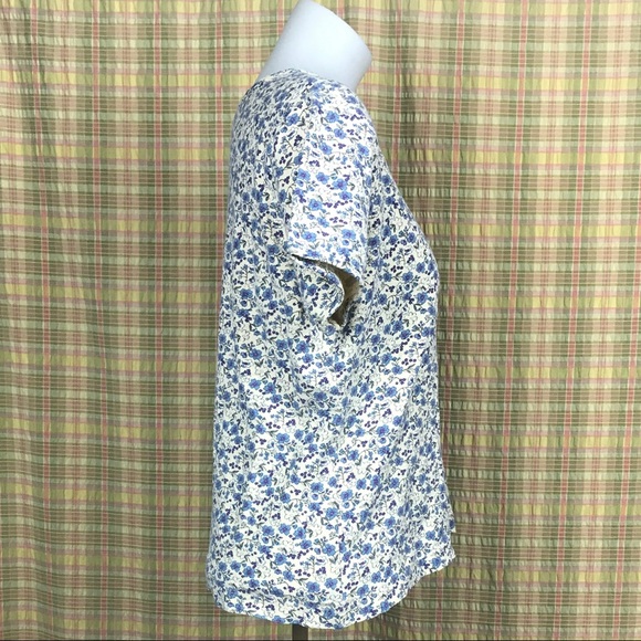 L.L.Bean Creme Floral Print Short Sleeve Top M - Picture 3 of 5